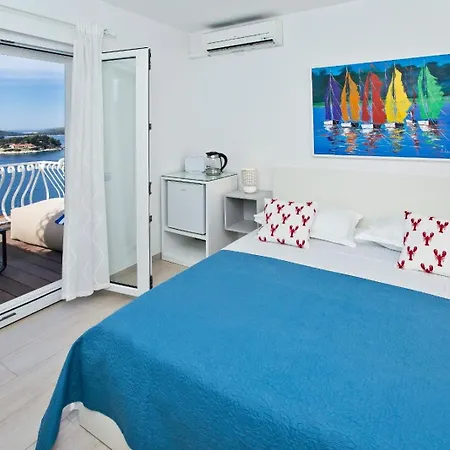 Carpe Diem Hvar Appartamento *