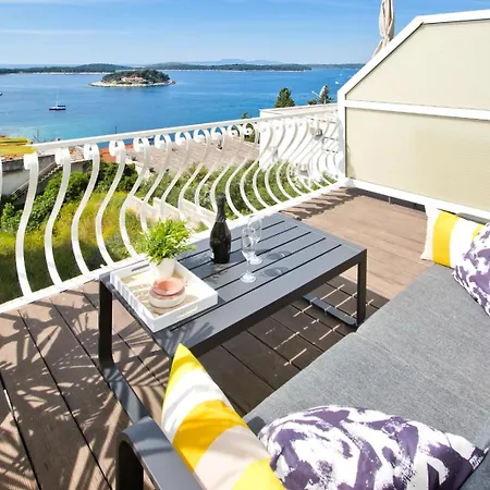 Carpe Diem Hvar Apartment *