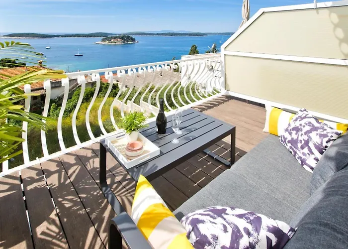 Carpe Diem Hvar Appartement *